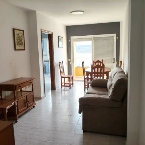Piso en alquiler en Calle Hernan Cortes - Foto 1