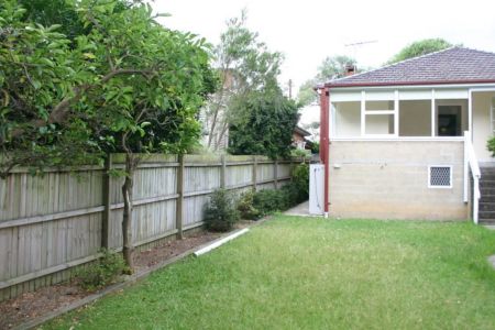 192 Sydney Street, Willoughby. - Photo 4