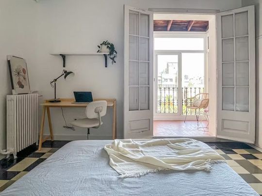 Carrer de Roger de Llúria, Barcelona, Catalonia 08009 - Foto 1