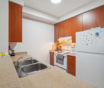 For Lease - 3650 Kingston Road Unit# 926, Toronto, Ontario - Photo 4