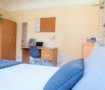 1 bedroom in a house share to rent - Photo 3