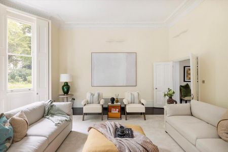 3 bedroom flat to rent - Photo 2