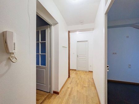 Location appartement 3 pièces 63 m² à Bourg-en-Bresse (01000) - Photo 3