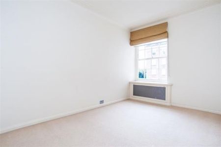 4 bedroom flat to rent - Photo 2