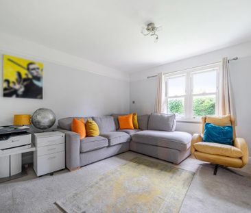 5 bedroom detached house to rent - Photo 1