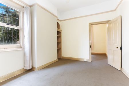 4/37 Woodstock Street, Bondi Junction NSW 2022 - Apartment For Rent | Domain - Photo 2