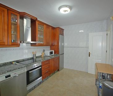 Chalet individual en urbanización de Alhaurín de la Torre – alh27jv2 - Photo 2