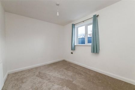 4 bedroom house to rent - Photo 3