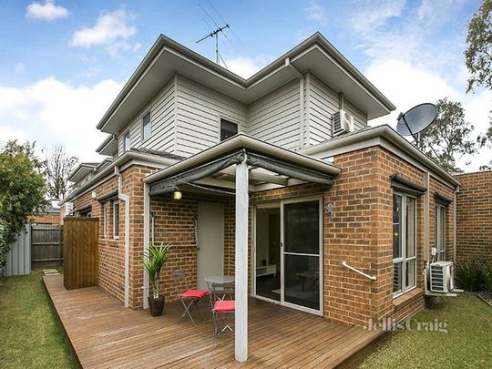 3/9 Madison Court, Mount Waverley - Photo 1