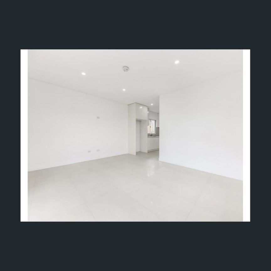 Delightful 2 bedroom Granny Flat! - Photo 1