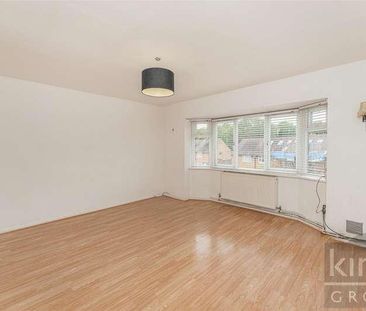 Severn Drive, Enfield, EN1 - Photo 5