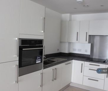1 bedroom flat to rent - Photo 3