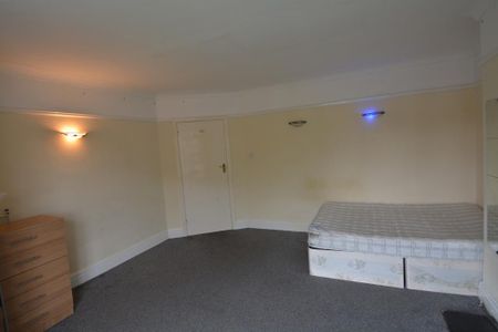 3 bedroom house to rent - Photo 3