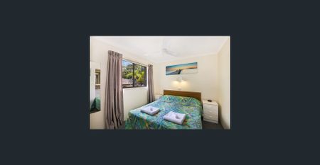 Tropical Oasis in Long Jetty - 1-Bedroom Apartment with Saltwater Rock Pool & Balcony - Photo 5