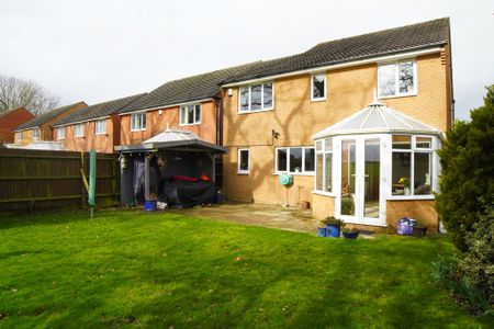 Oakwood Gardens, Coalpit Heath, BS36 2NB - Photo 3