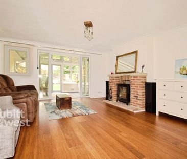 2 bedroom end of terrace house to rent - Photo 1