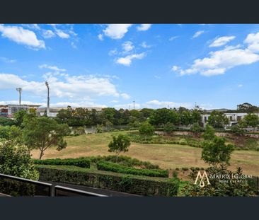 307W/1 Marina Drive, Benowa, Qld 4217 - Photo 1