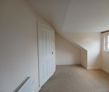 2 bedroom detached bungalow to rent - Photo 3