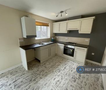 3 bedroom semi-detached house to rent - Photo 2