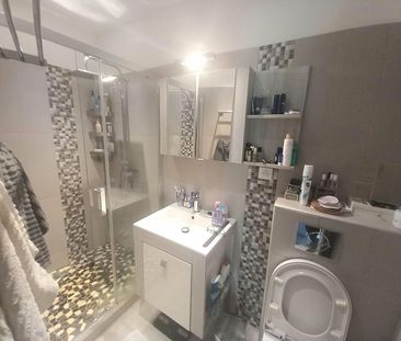 Aix en provence APPARTEMENT T2 MEUBLE MITOYEN PARKING, - Photo 3