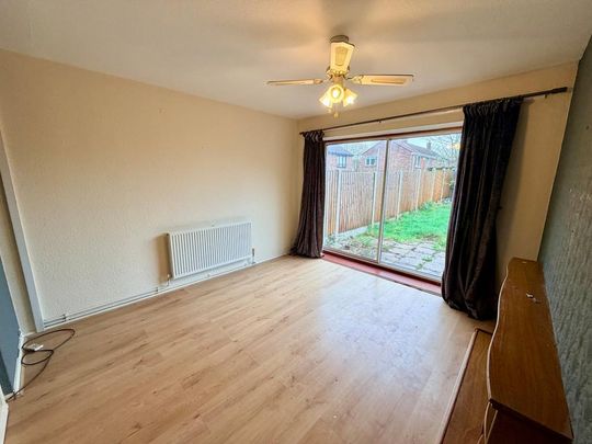 3 bedroom terraced house to rent - Photo 1