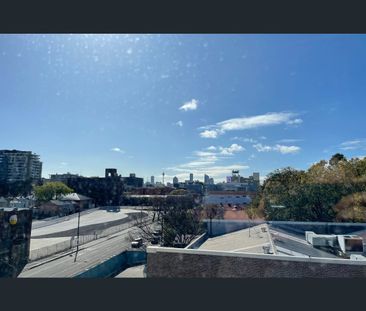 406/1 Gantry Lane, Camperdown, NSW 2050 - Photo 2