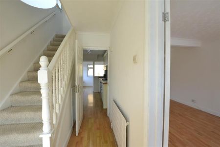 3 bedroom house to rent - Photo 3