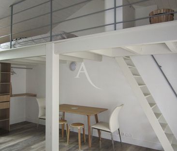Location Appartement 1 pièce 28m² FONTENAY LE COMTE 85200 - Photo 2