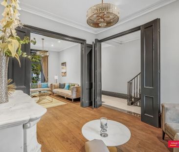 4 bedroom semi-detached house to rent - Photo 4