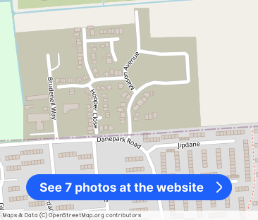 Dane Park, Hull, HU6 - Photo 1