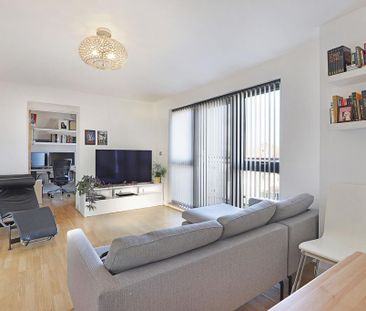 3 bedroom apartment to rent - Photo 3