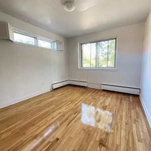 2 CH - 1 SDB - Montréal - $1,750 /mo - Photo 2