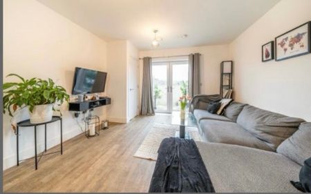 2 Bed Flat, Calla Court, HA2 - Photo 5
