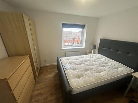 2 bedroom flat to rent - Photo 5