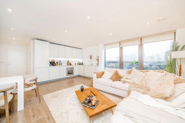 3 bedroom flat to rent - Photo 1