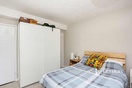 1 bedroom apartment to rent Wood Vale, London, SE23 - Photo 4