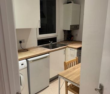 Room in a Shared Flat, Double Room, NW10 - Photo 6