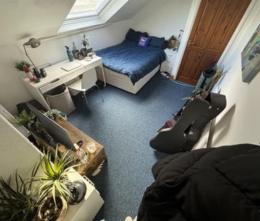 Newport Gardens, Burley, LS6 3DA, Leeds - Photo 6