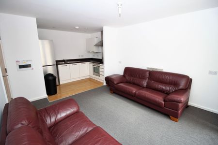 2 bedroom apartment to rent - Photo 2