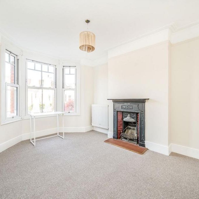 2 bedroom maisonette to rent - Photo 1