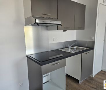 Location Appartement 1 pièce 32m² LE HAVRE 76600 - Photo 2
