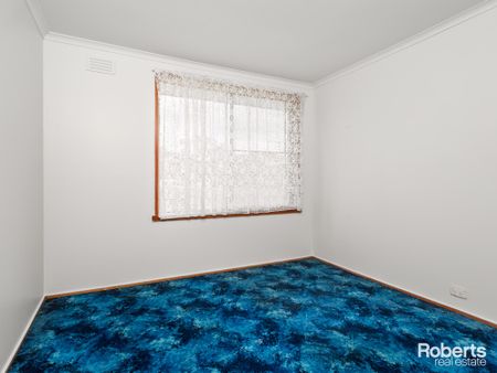 3 BEDROOM HOME IN RAVENSWOOD - Photo 3