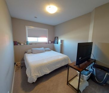 Beautiful 2 Bedroom Basement Suite in Timberstone Park!! - Photo 5