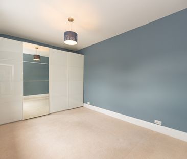 2 Bed Penthouse, Worple Road, SW19 - Photo 6