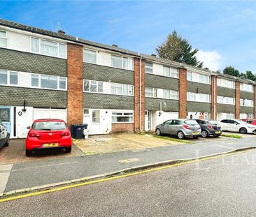 5 bedroom house to rent Brendon Avenue, Luton, Bedfordshire, LU2 - Photo 6