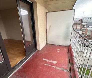 A LOUER STUDIO 20M² AVEC TERRASSE - LILLE CENTRE - Photo 3