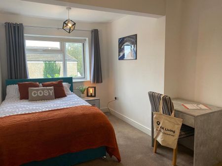 1 bedroom in a house share to rent - Photo 4