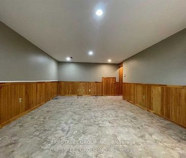 For Lease - 632 Ardleigh Crescent, Burlington, Ontario - Photo 1