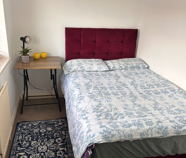 1 bedroom in a house share to rent - Photo 6