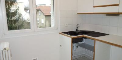 À louer / Appartement F3 / BESANCON QUARTIER CHAPRAIS 29 C avenue Fontaine-Argent - Photo 2